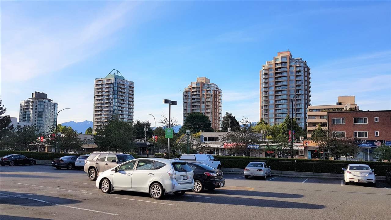 902-4657 Hazel Street, Burnaby