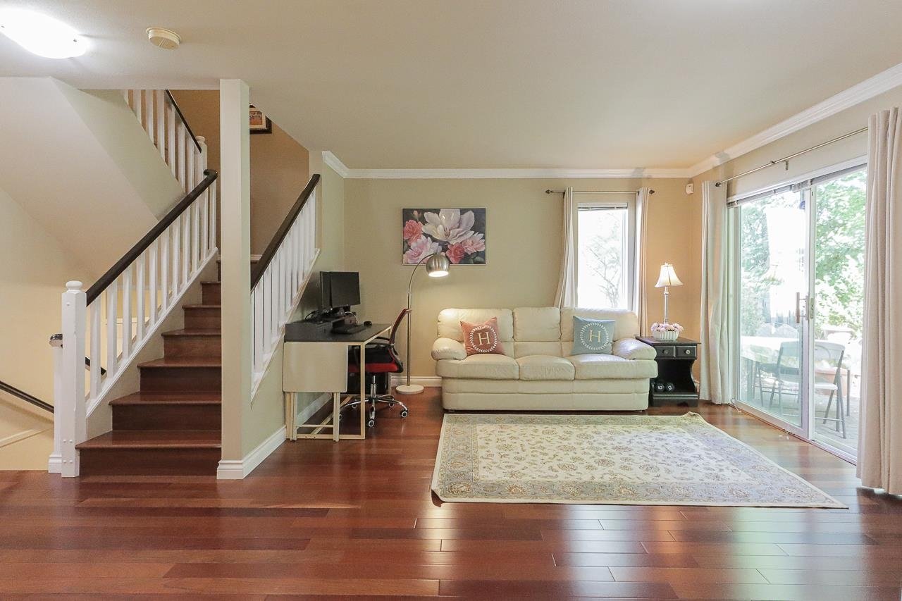21-8701 16th Avenue, Burnaby
