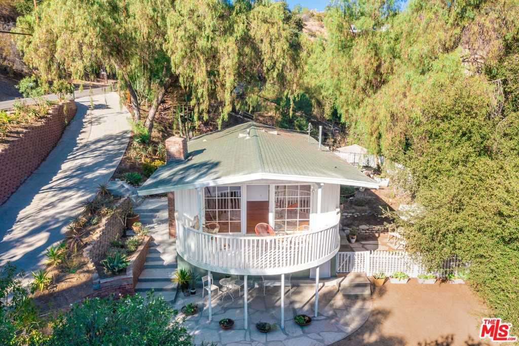 1930 Topanga Skyline Drive