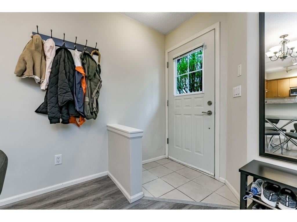 66-7088 17th Ave
