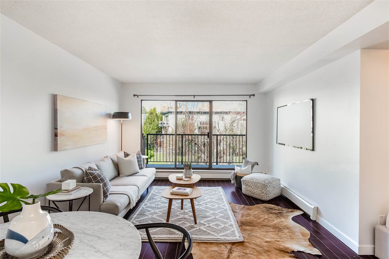 306-288 E 14th Ave