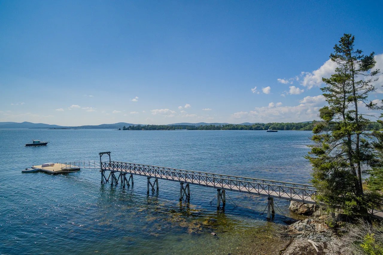Explore Islesboro, Maine