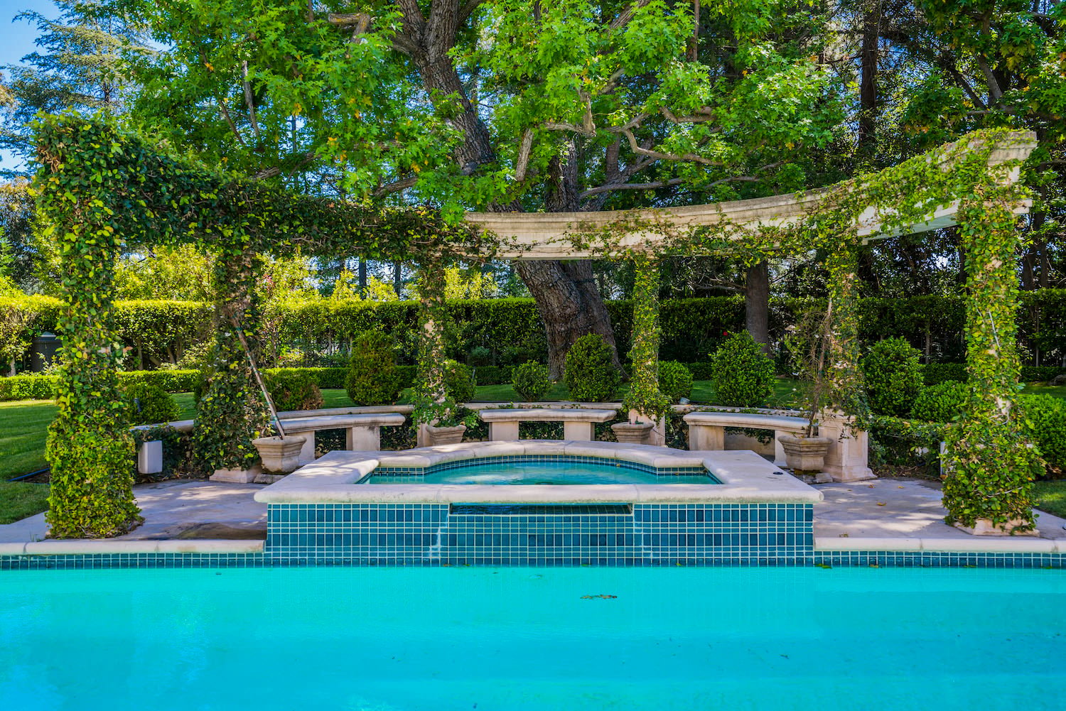Wendover Drive, 90210