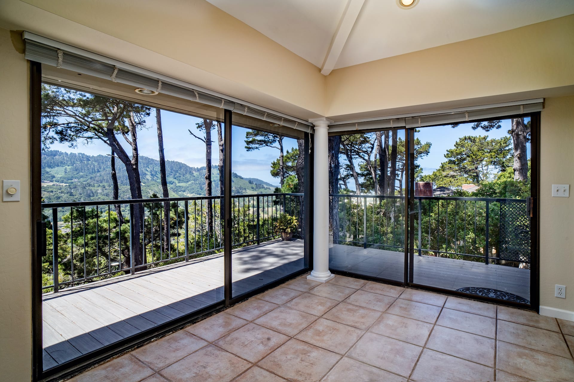 Del Mesa Carmel Residence - 45 Del Mesa Carmel