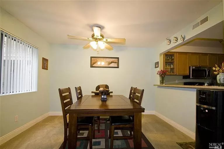 205 Enterprise Dr