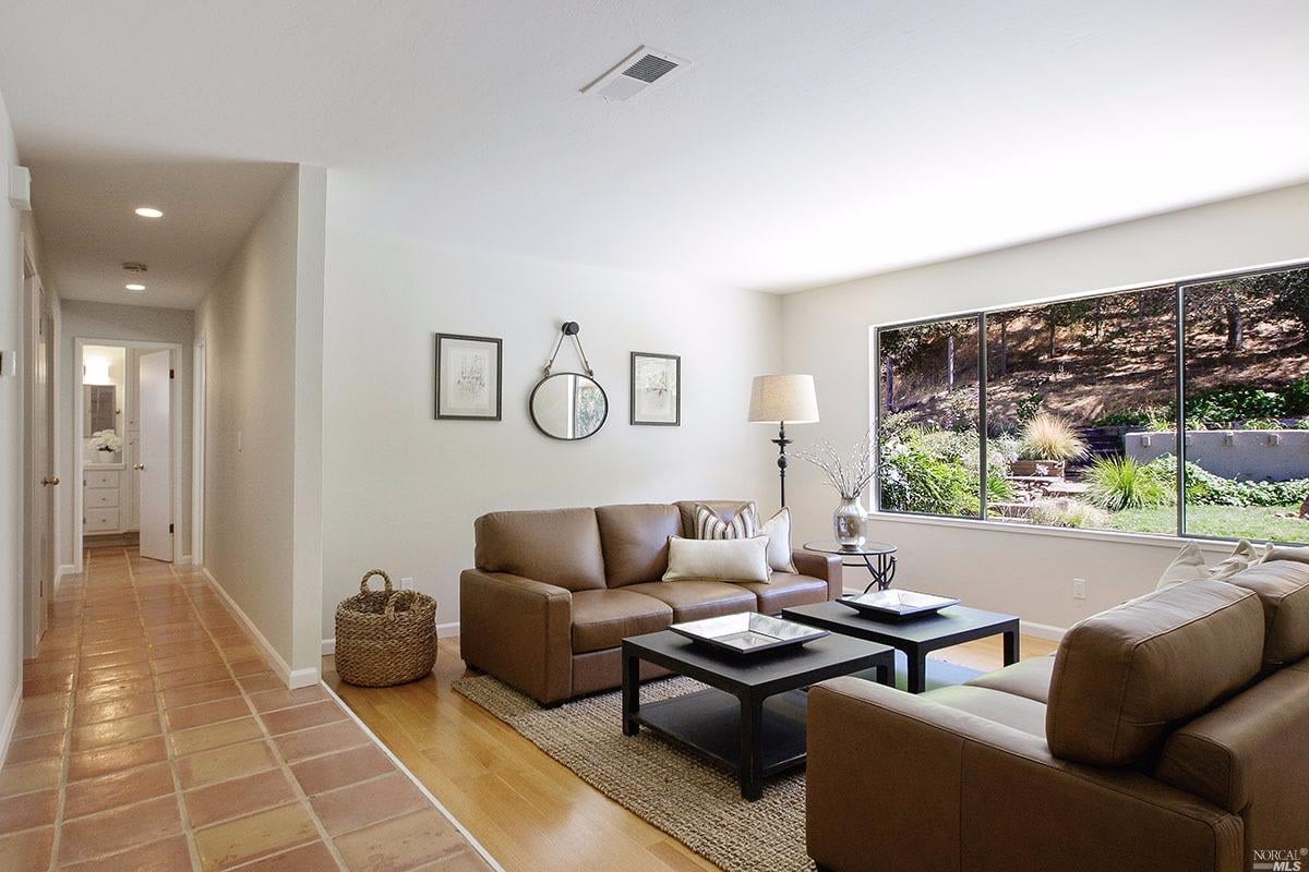 87 Santa Maria Dr