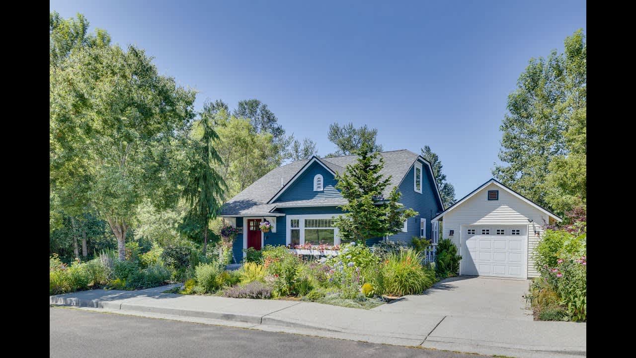 Just Listed!!! 1232 Donovan Lane, Everett