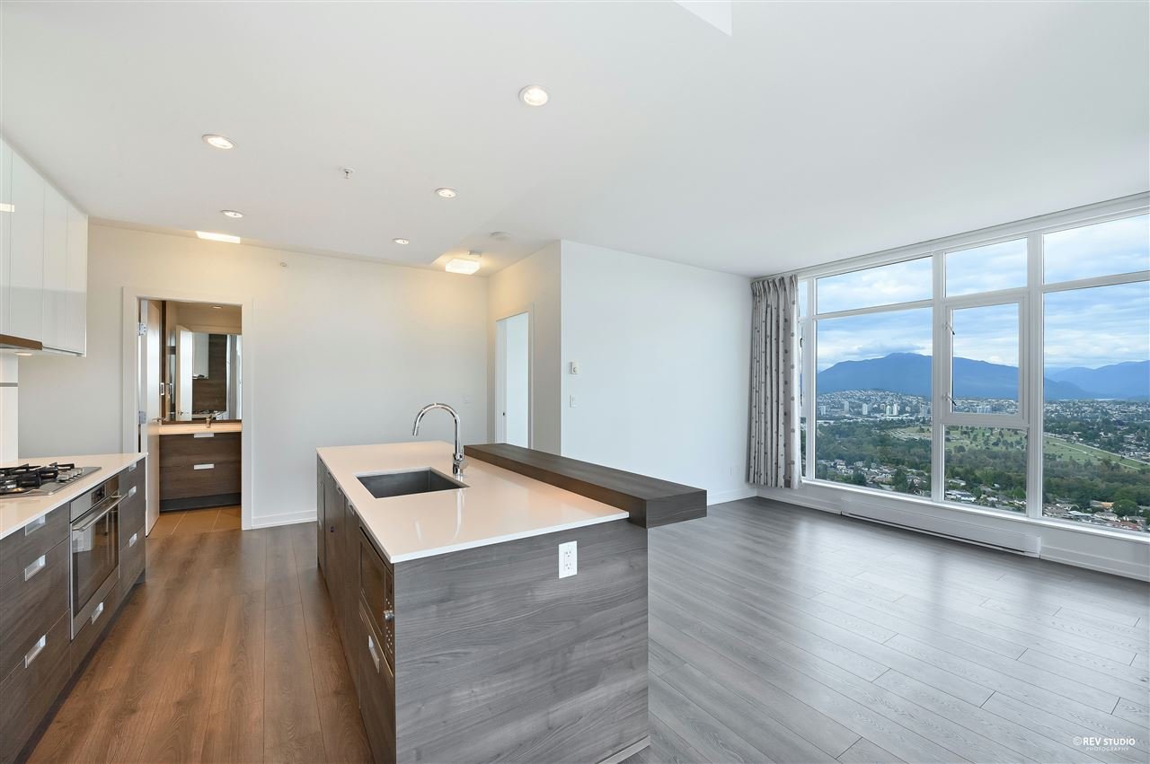 3607-4688 Kingsway Wy