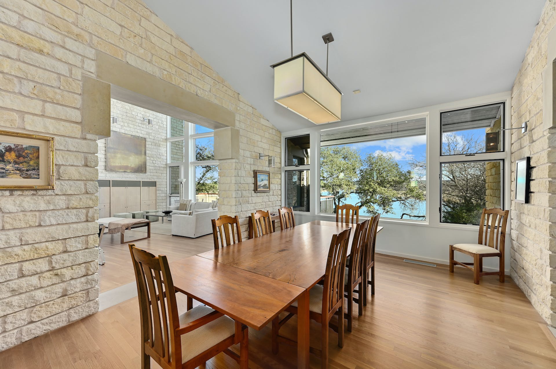 2917 Marina Shores Drive