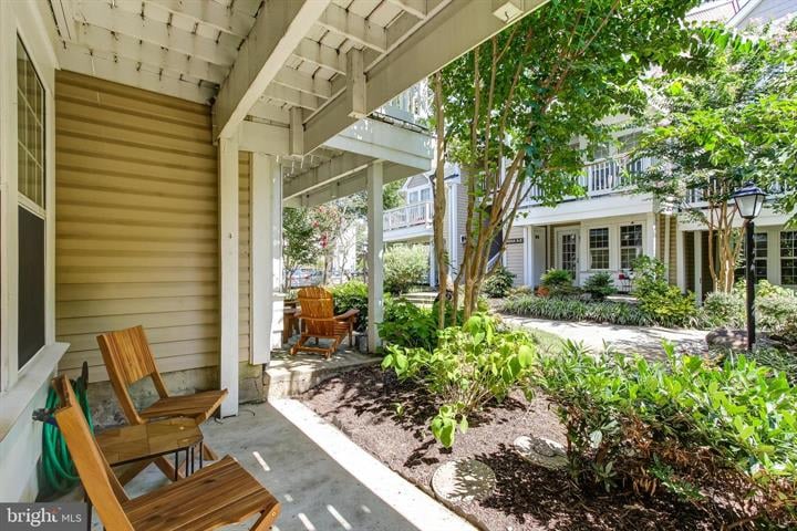4552 28th Rd S #16-9