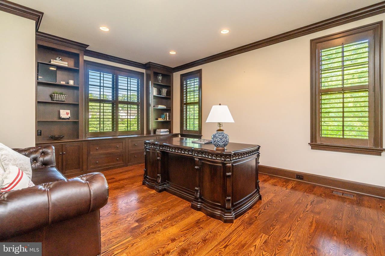 1309 Summer Hill Ln
