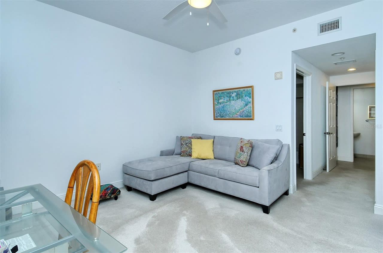 100 Central Ave #H310