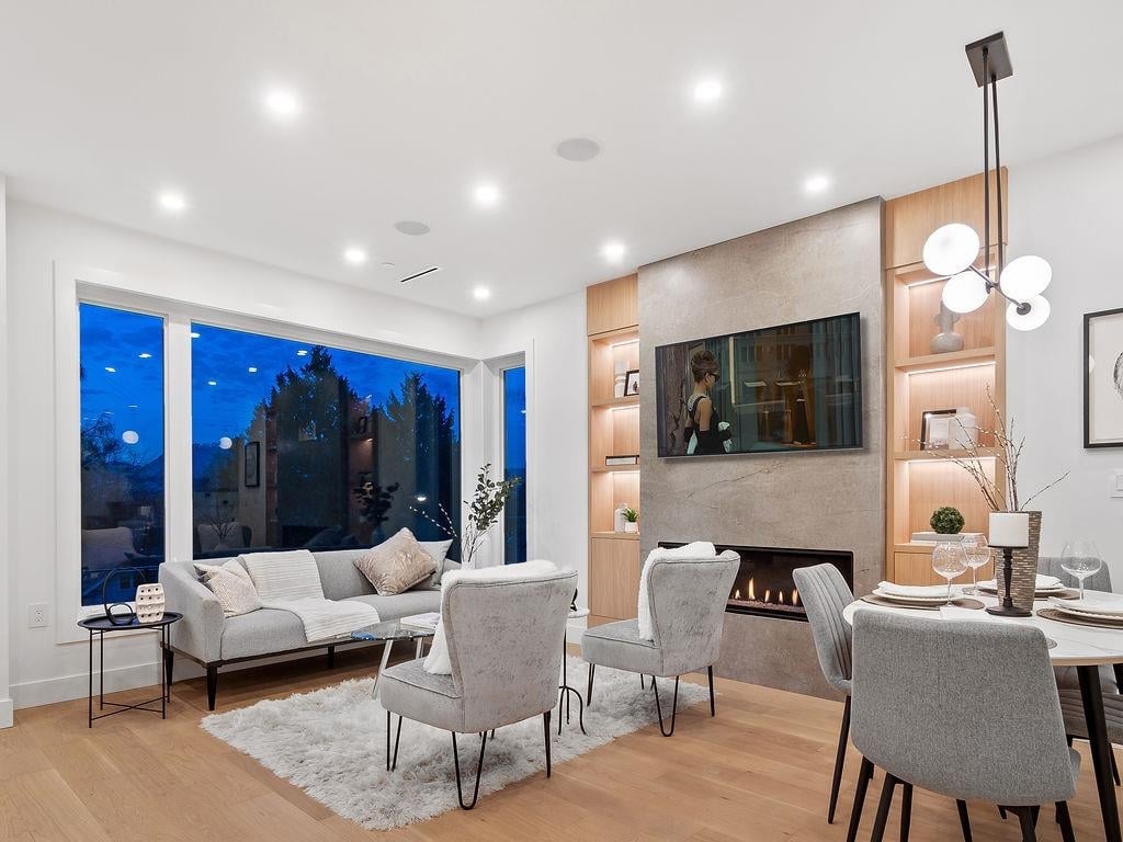 A-3538 W 14th Ave