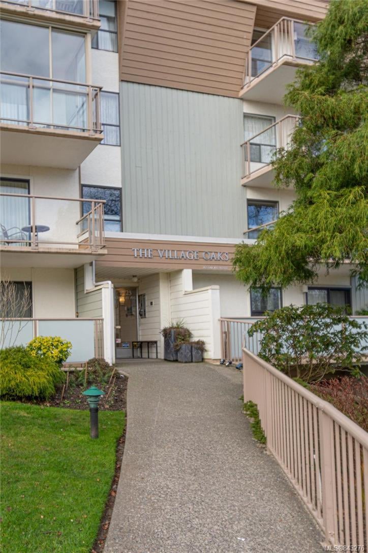 405-2125 Oak Bay Ave