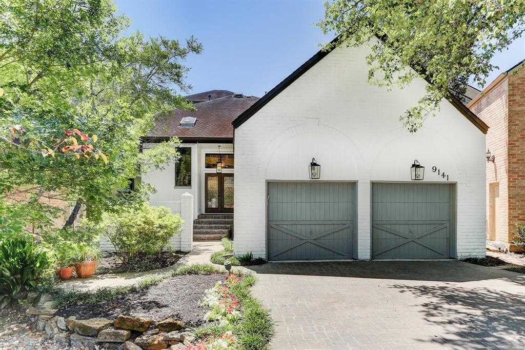 9141 Briar Forest Dr