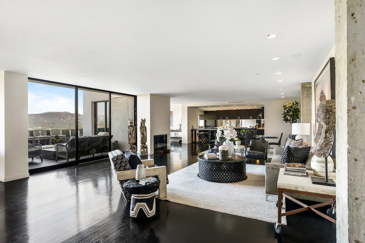 10375 Wilshire Blvd #14AC