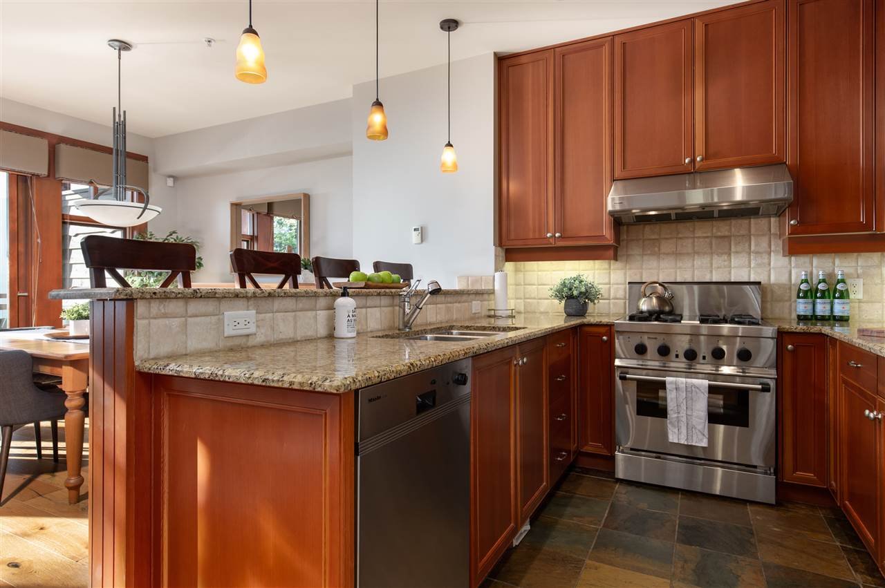 15-2324 Taluswood Pl