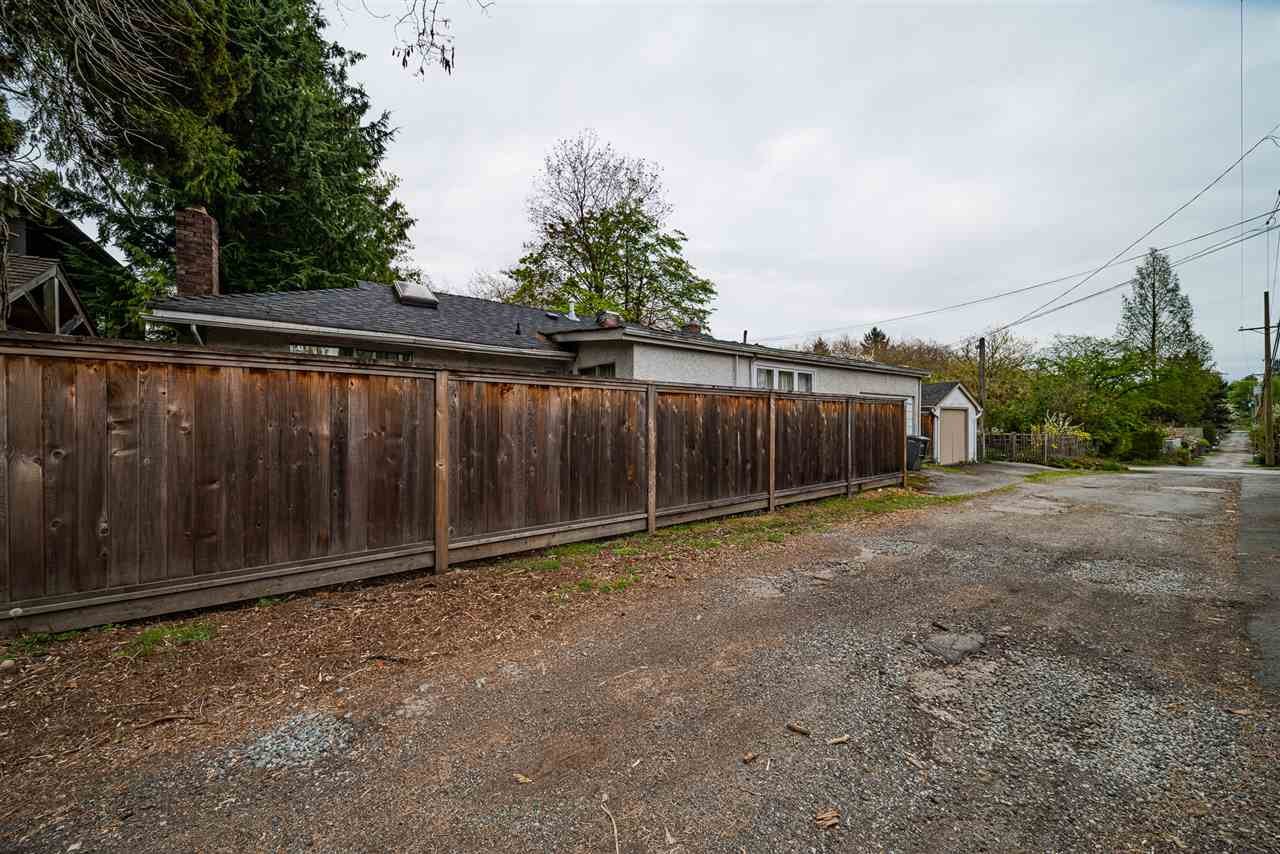 2238 W 36th Ave