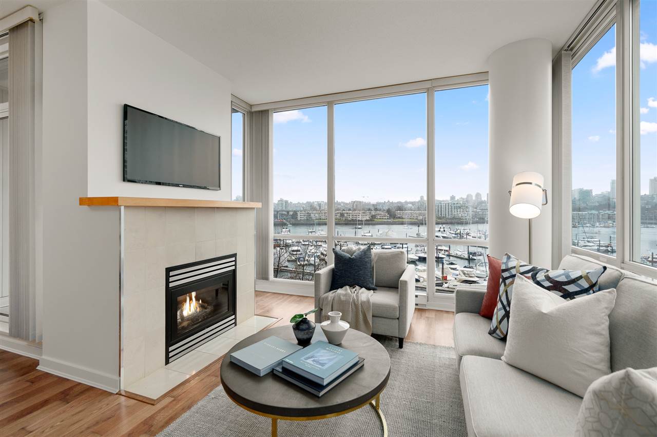 502-1099 Marinaside Crescent, Vancouver