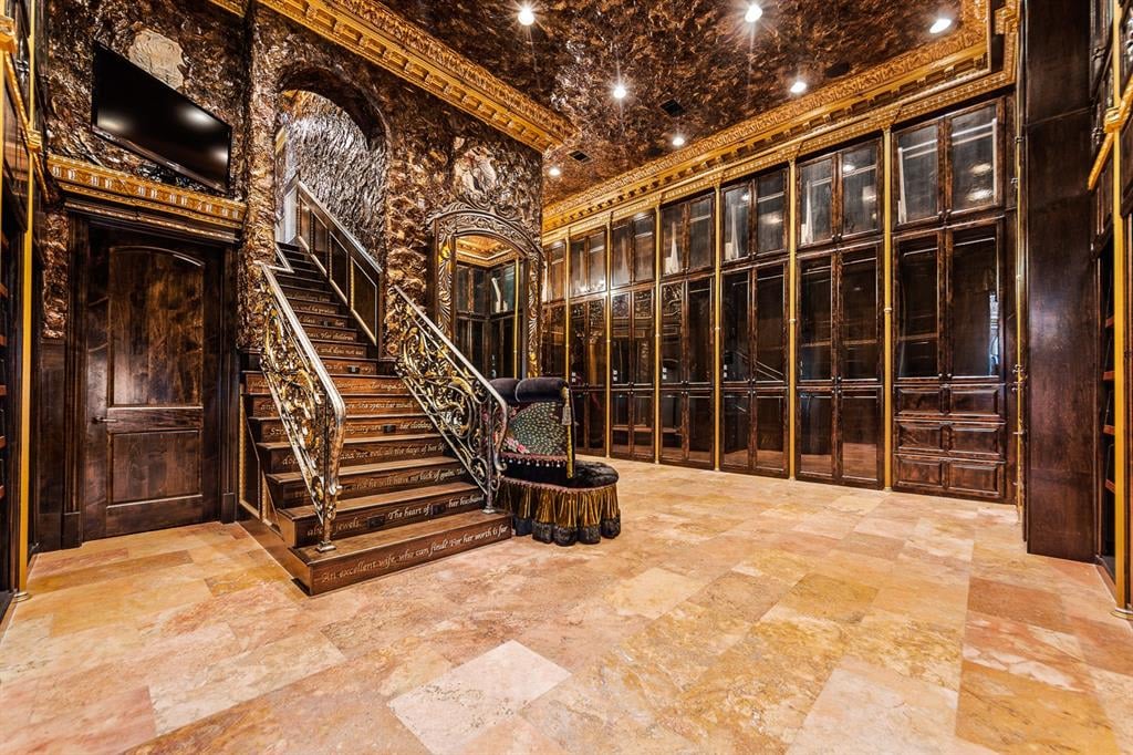 9553 Bella Terra Dr