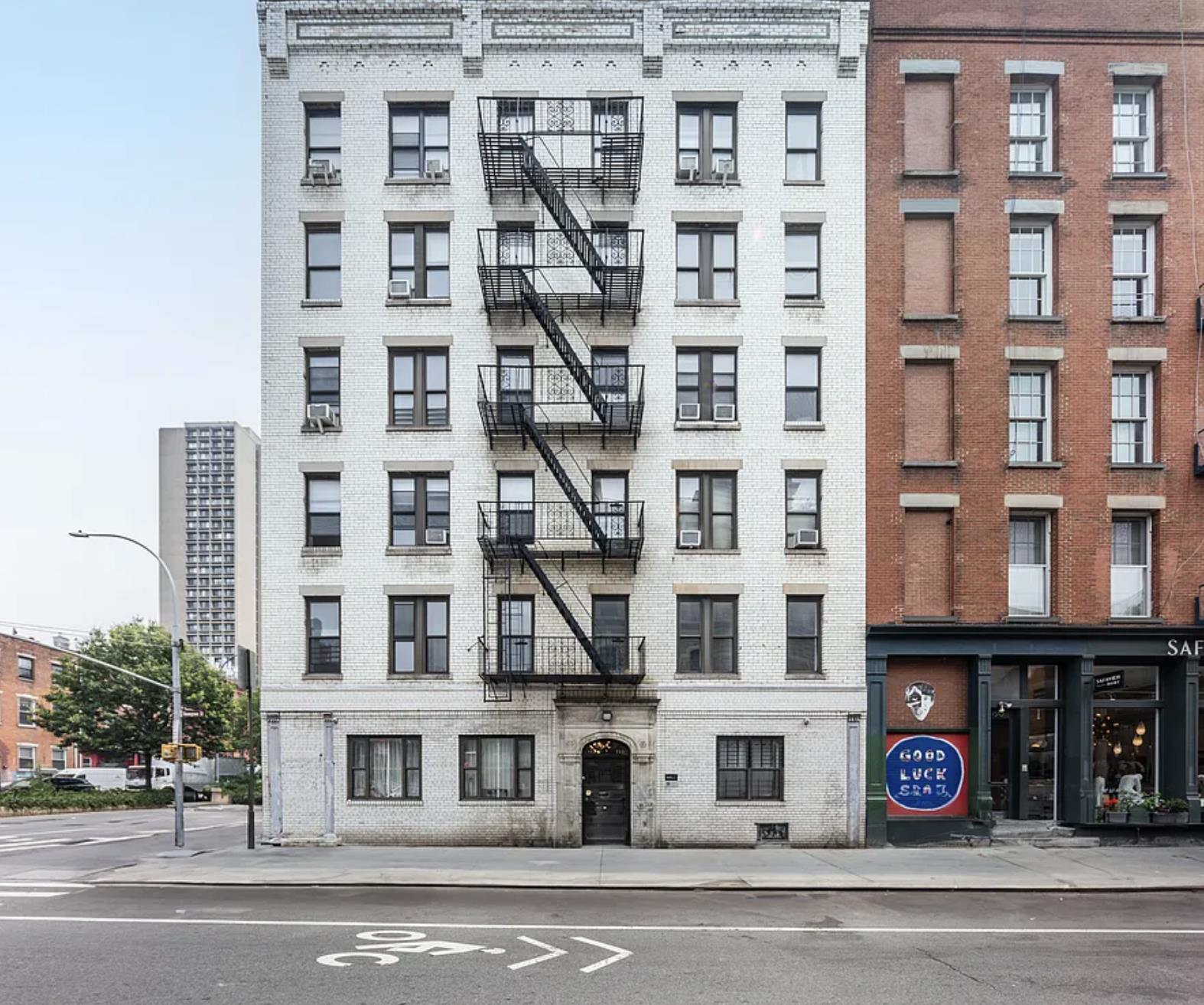 152 Thompson Street, Apt 1-B