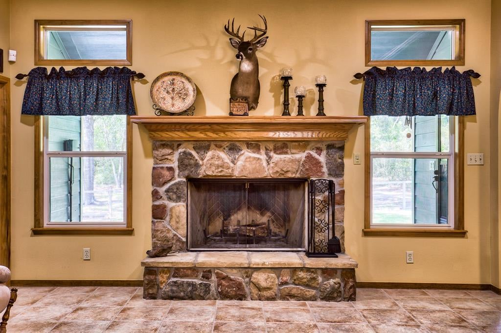 610 Post Oak Road Bellville, Tx 77418