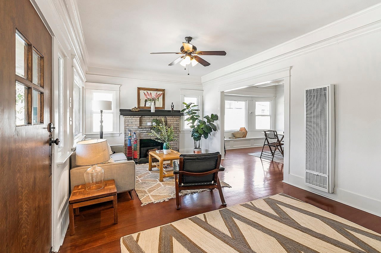 1708 3rd Ave