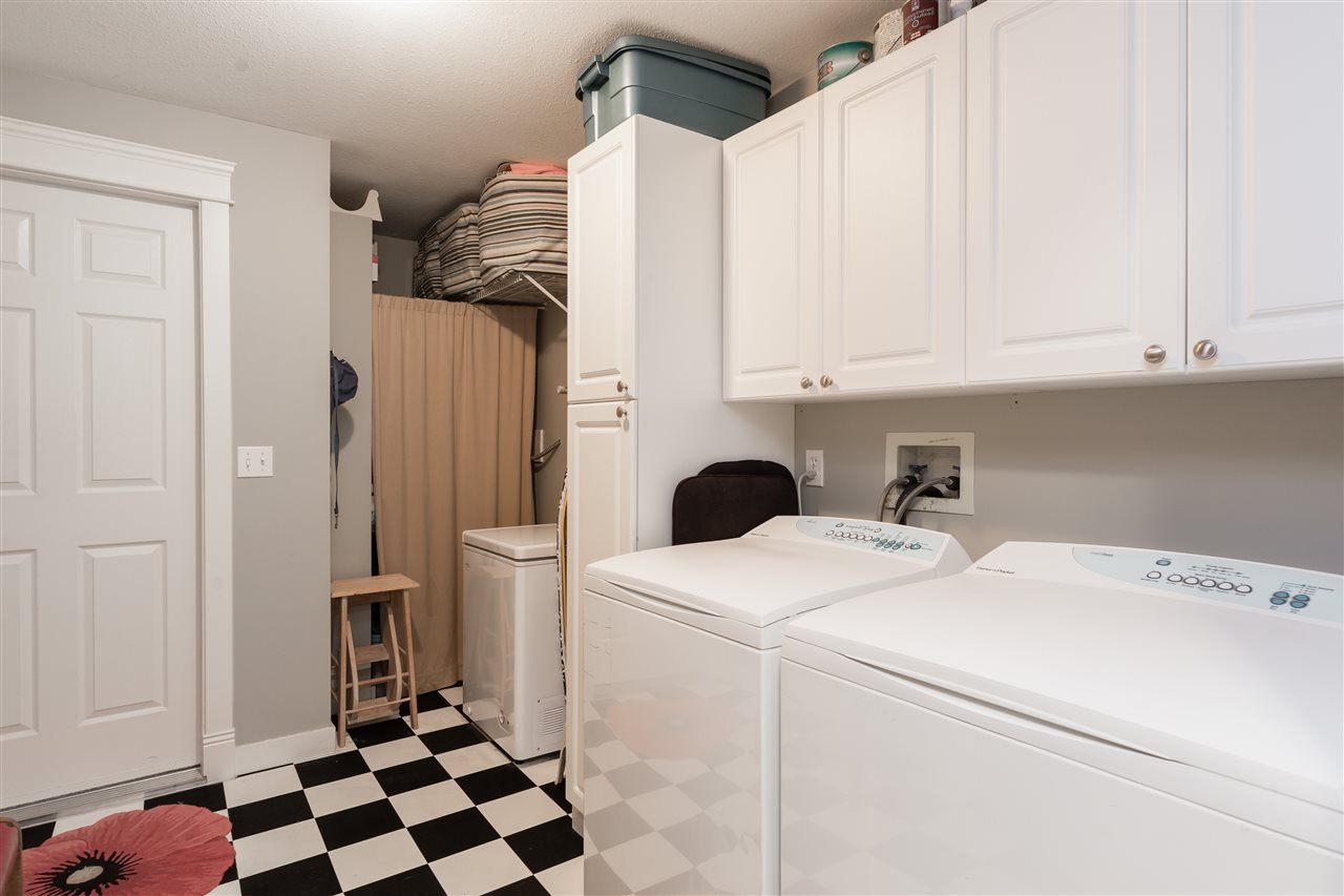 22-103 Parkside Dr