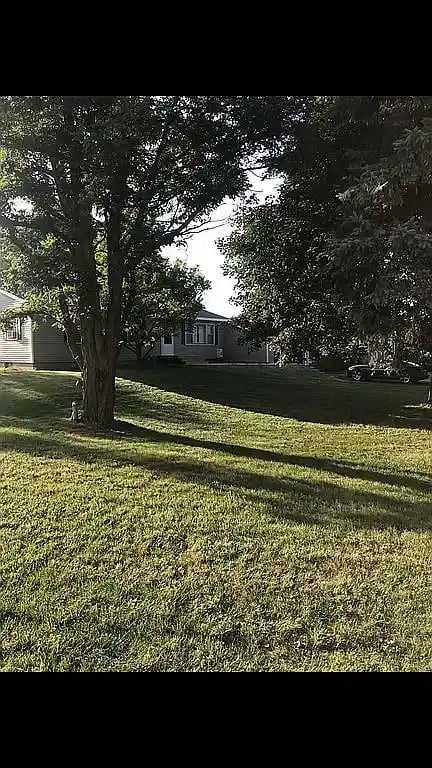 926 Valley View Dr