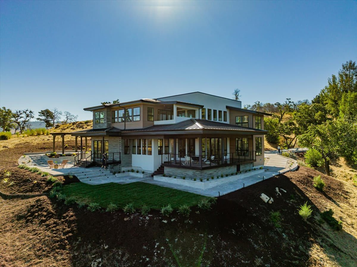 3958 St Andrews Dr