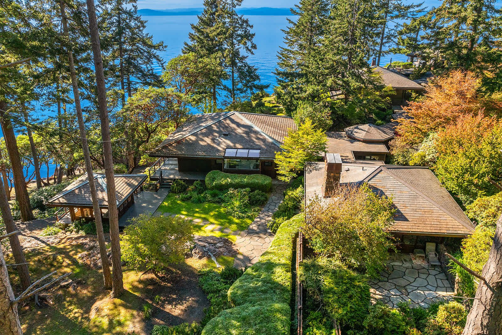 San Juan Island Estate - 723 Carefree Way - Friday Harbor