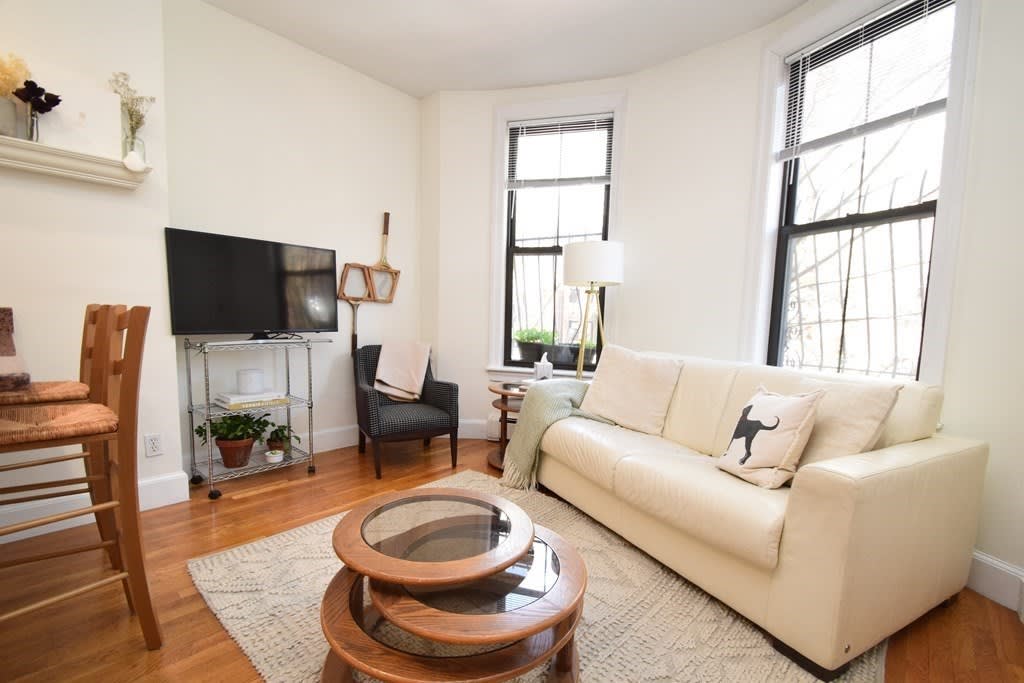 20 Concord Square, #2