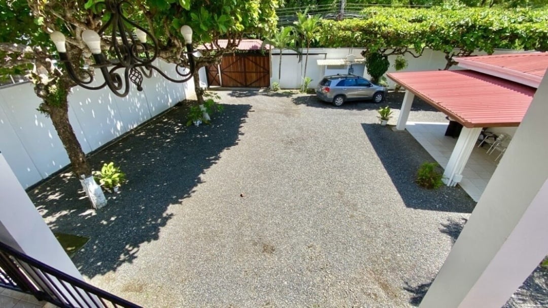Large Multi Family Home, Jaco, Puntarenas