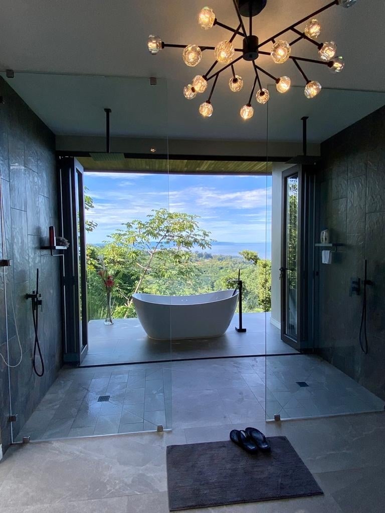 Infinity Pool Luxury Villa, Uvita, Puntarenas