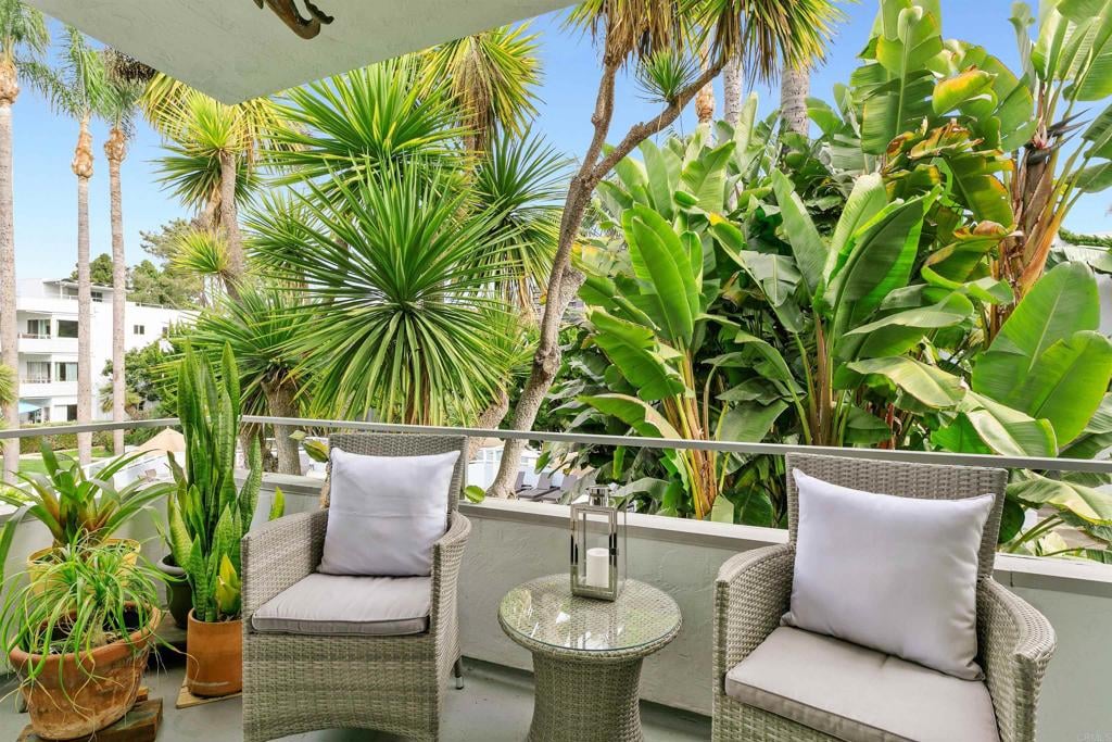 14-2354 Torrey Pines Rd, La Jolla