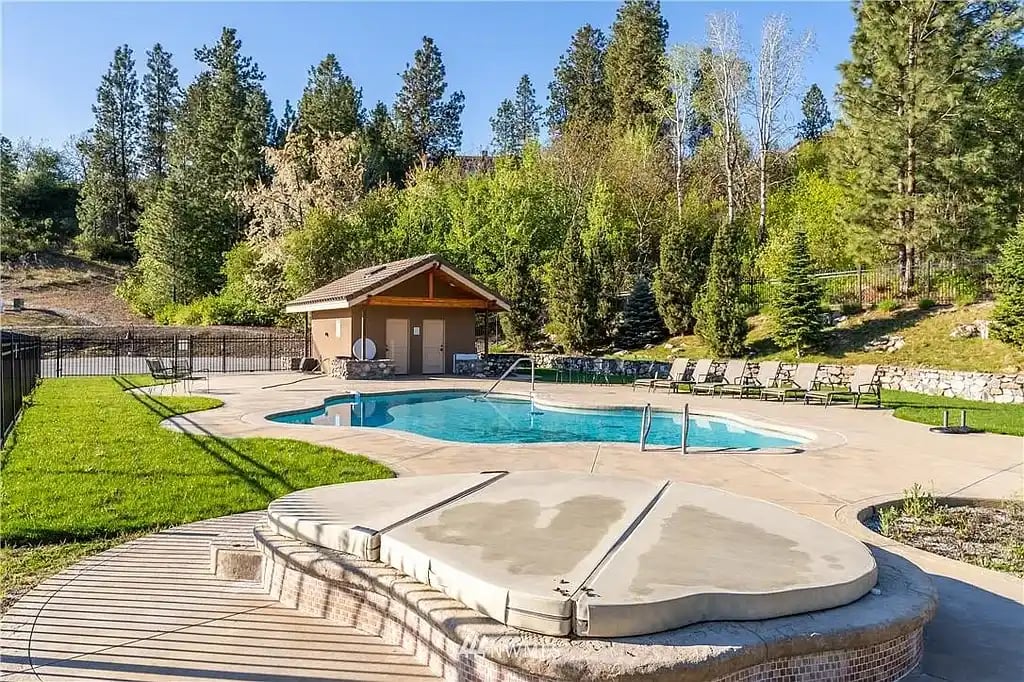415 Karma Kanyon Dr