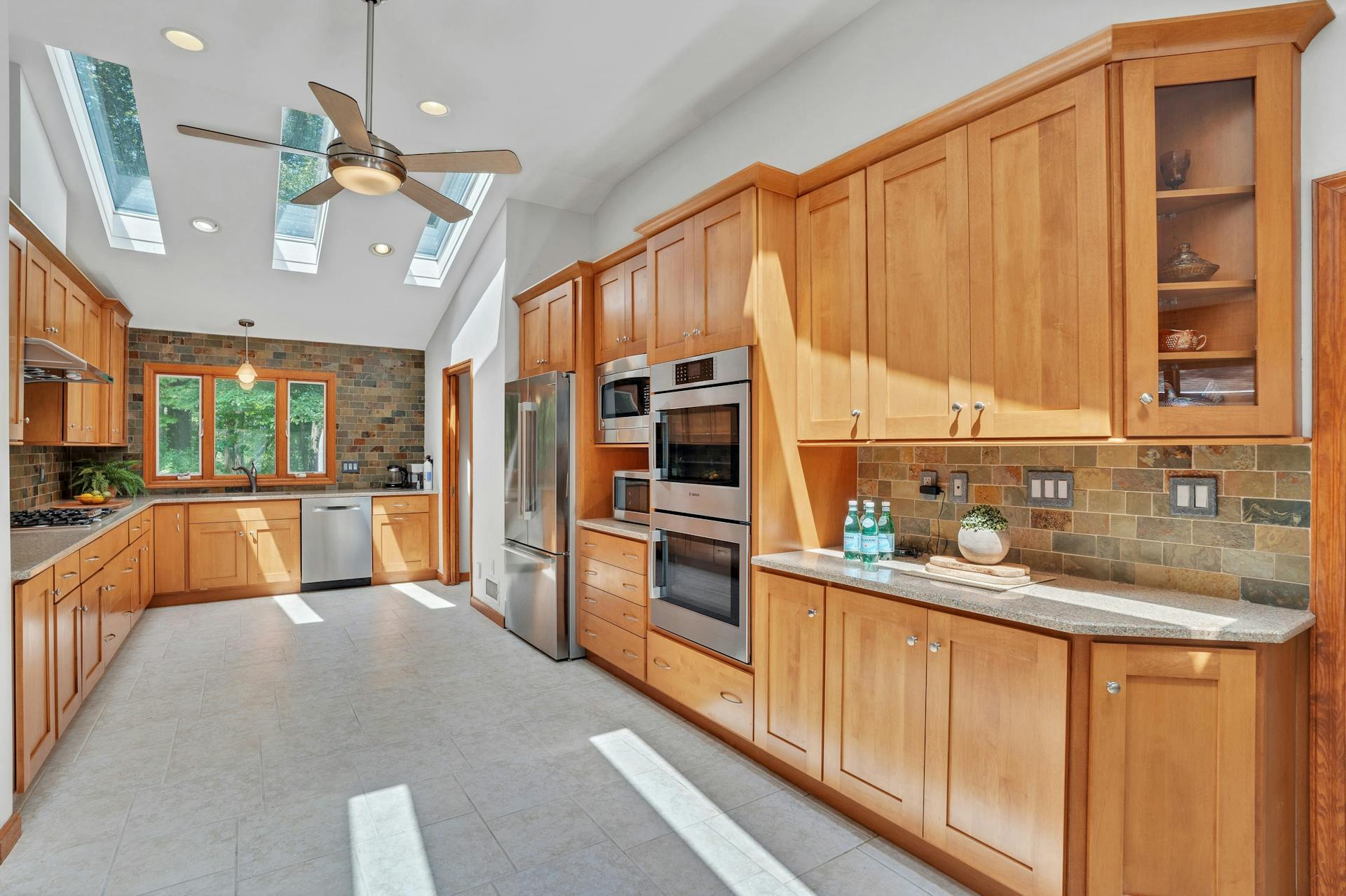 5 Charlotte Court