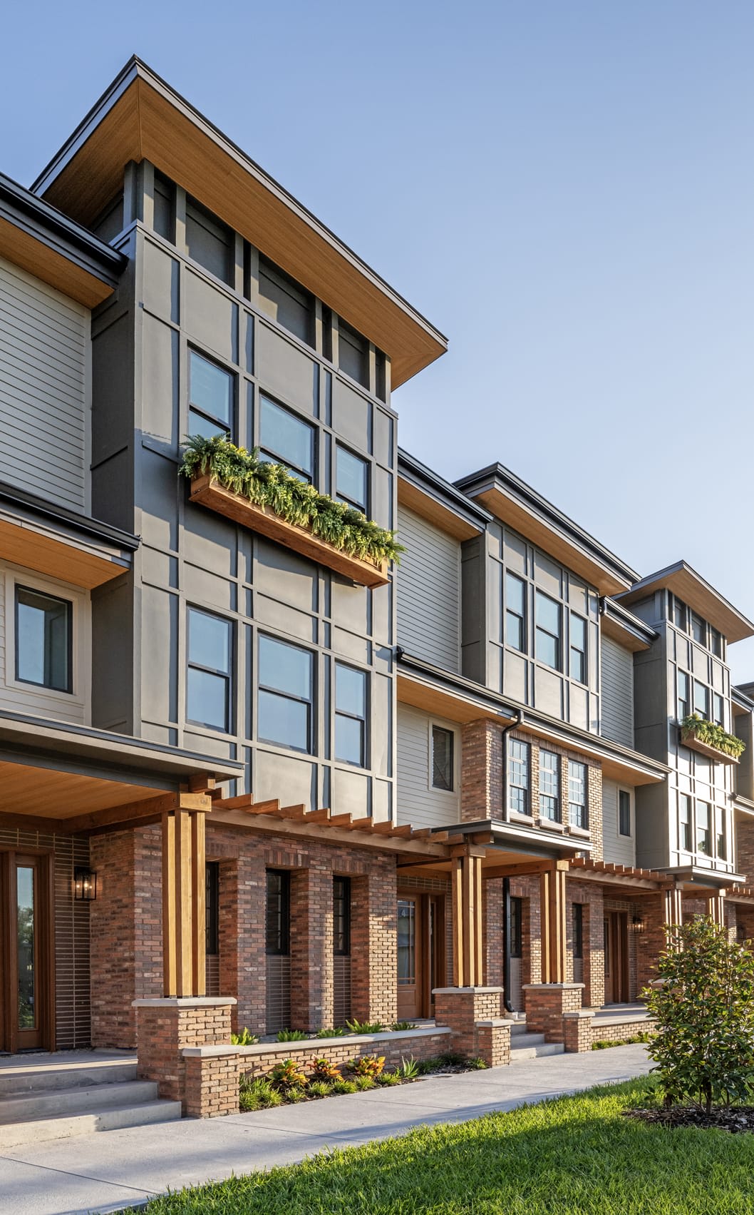 East Oak Townhomes