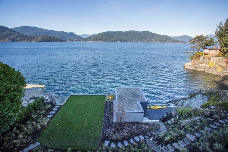 7270 Arbutus Rd