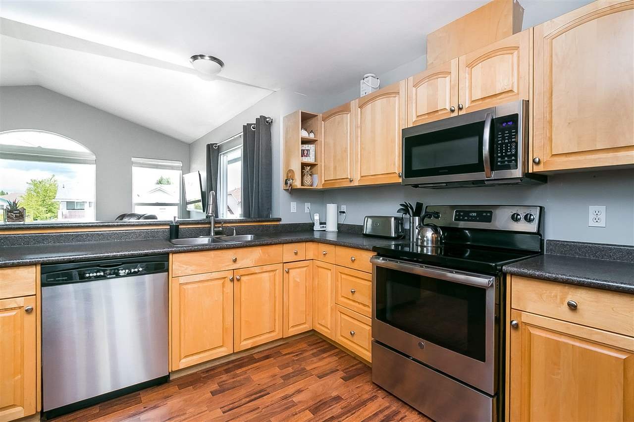 27075 26 Ave