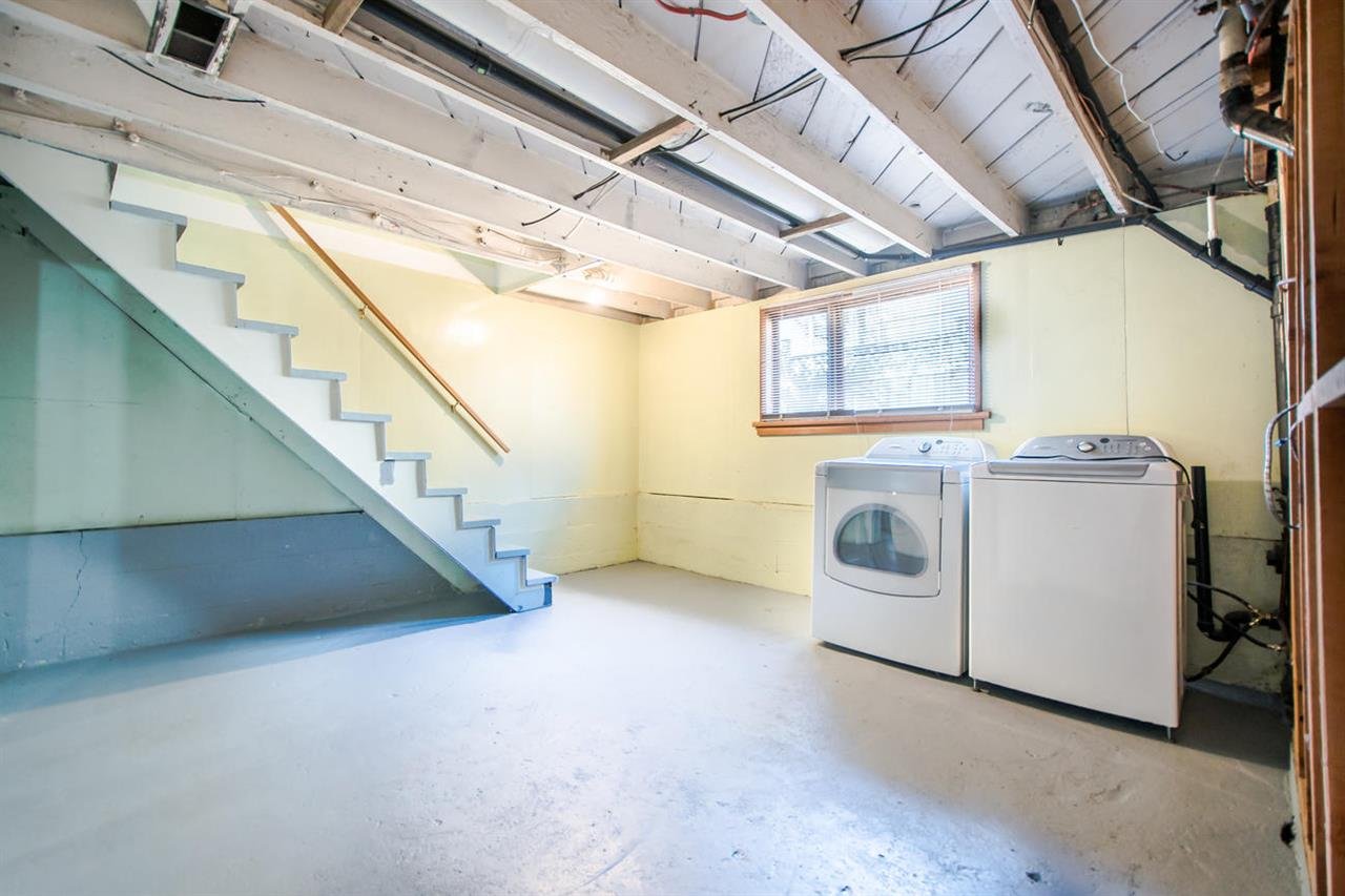 411 Kelly St