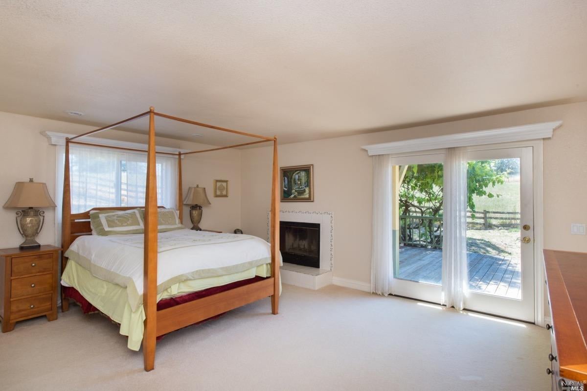 1660 Old Adobe Rd
