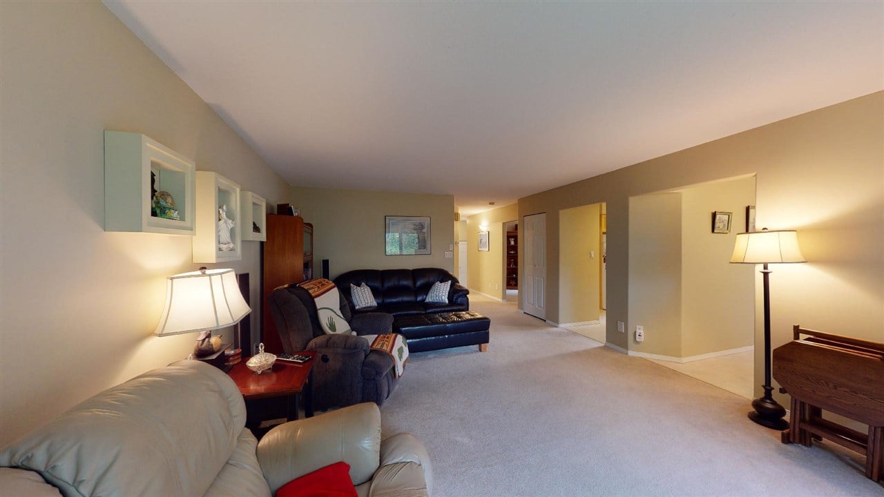 1020 Tantalus Pl
