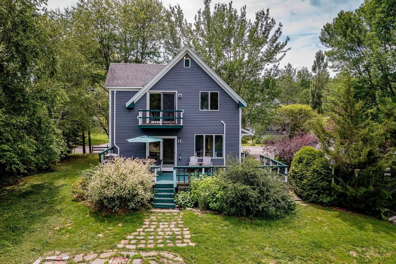 New Listing: 127 Washington Street, Camden, ME 04843 – $650,000