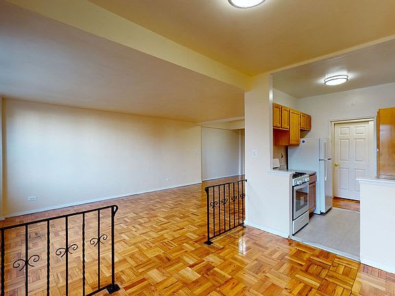 425 East 26th Street Unit: 2L
