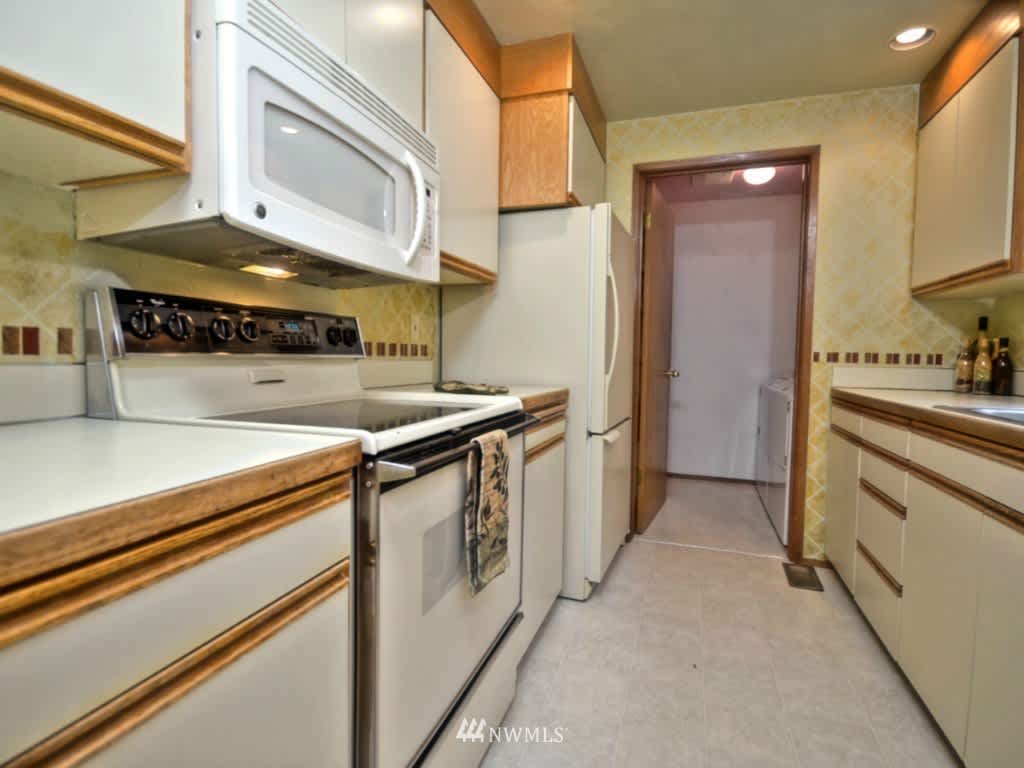 5107 159th Pl SW