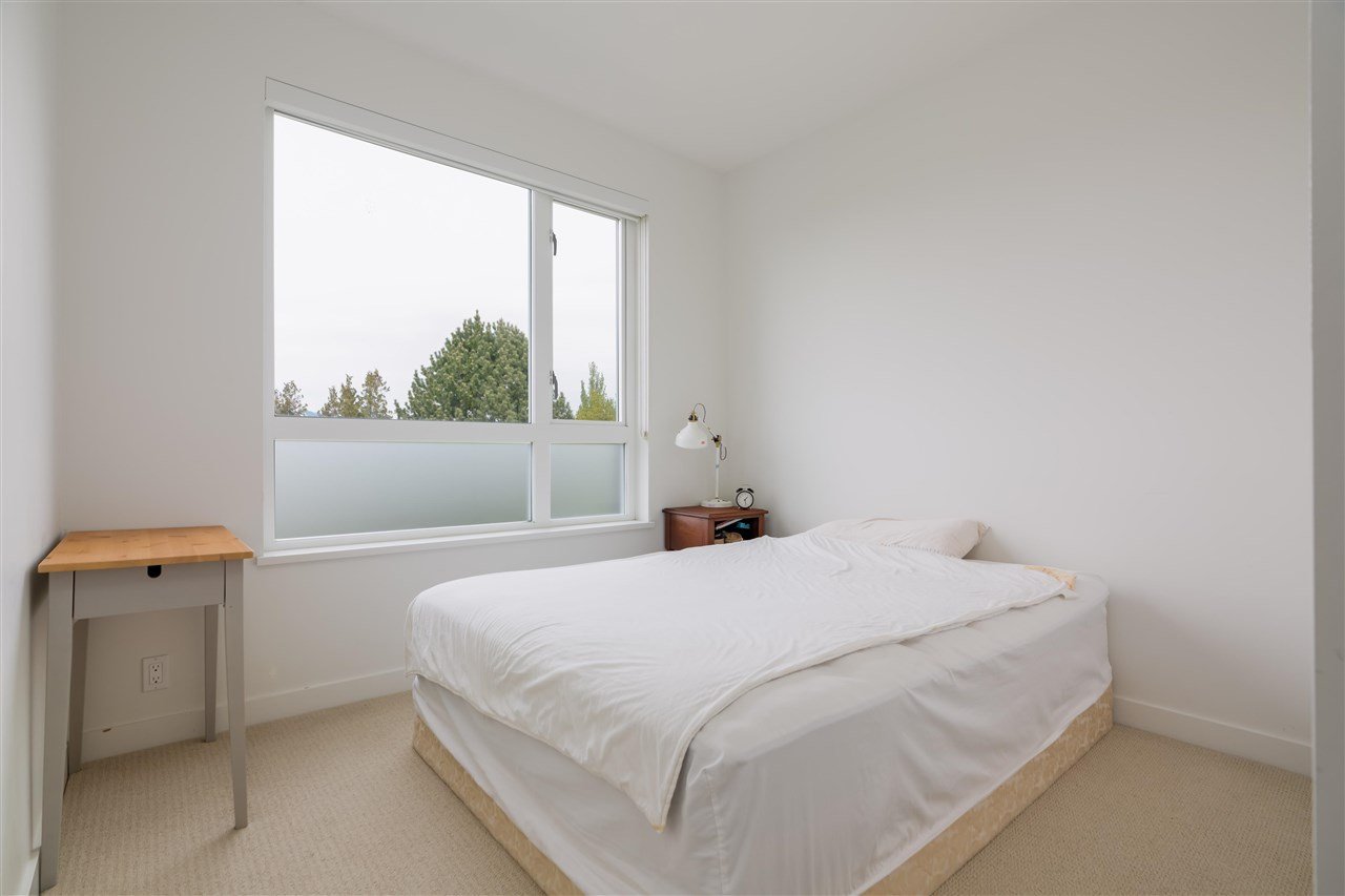 509-4867 Cambie St