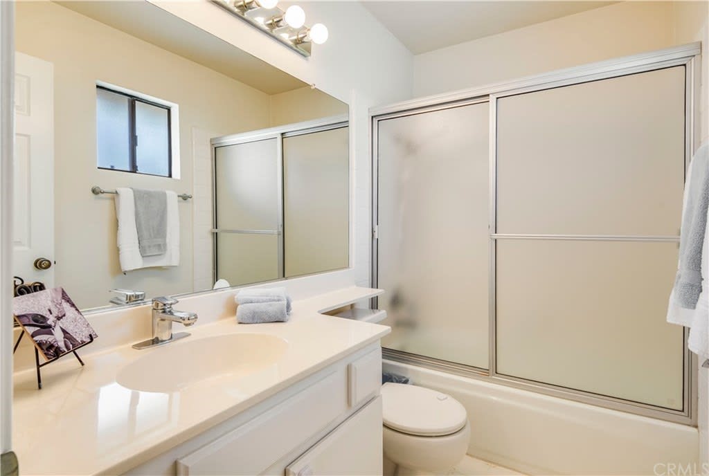 2595 Plaza Del Amo #419