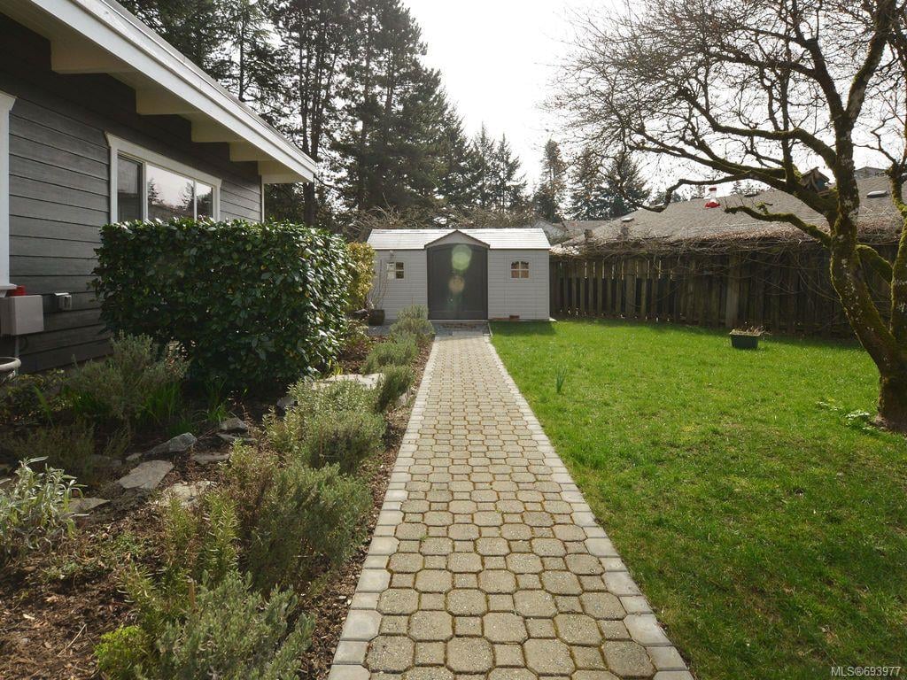 2629 Selwyn Rd