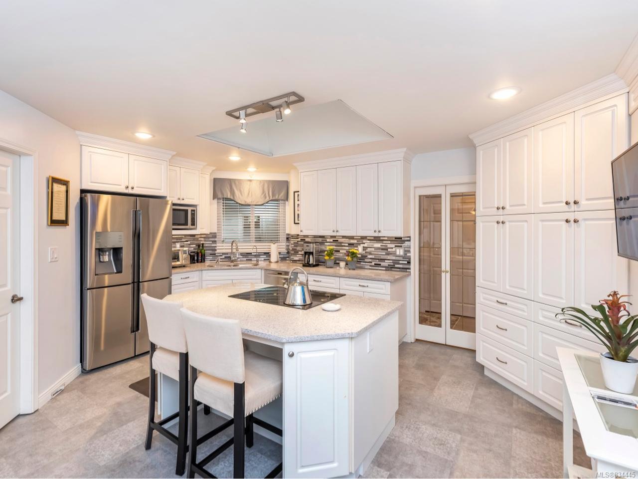 3641 Panorama Ridge, Cobble Hill